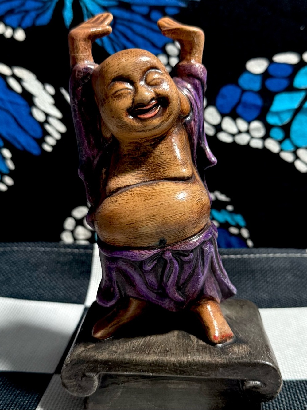 Vintage 1960s Eastern Enlightenment Buddha Altar Statue - Picture 3 of 10